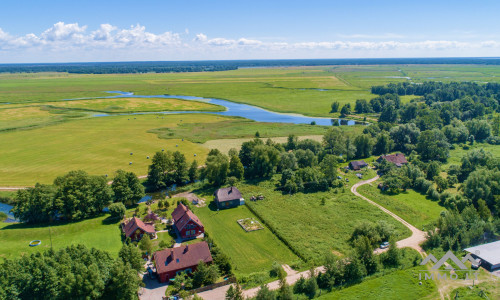 Un terrain pour l'établissement d'une ferme