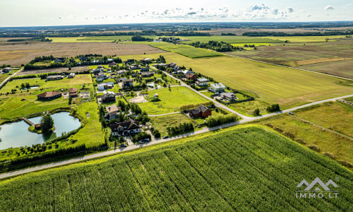 Terrain constructible à Peskojai