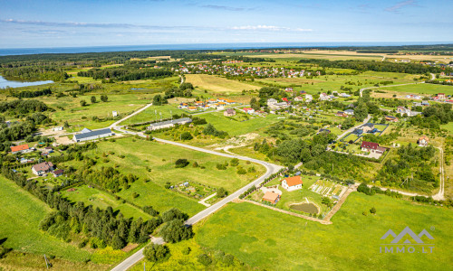 Terrain constructible à Kalotė