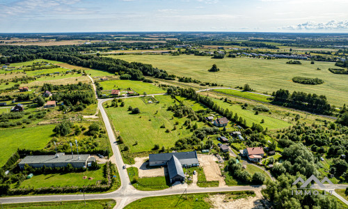 Terrain constructible à Kalotė