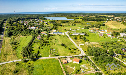 Terrain constructible à Kalotė